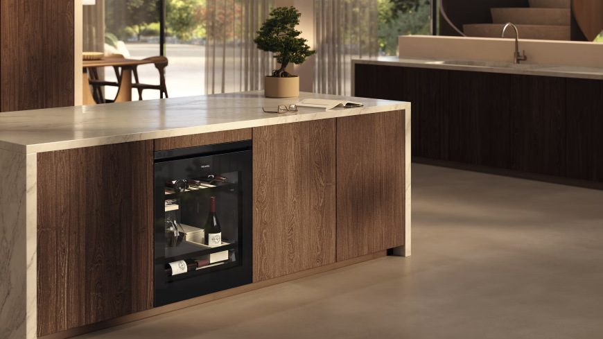 Vinotéka Miele KWTUS 7055 F černá/sklo Vinotéka Miele KWTUS 7055 F černá/sklo