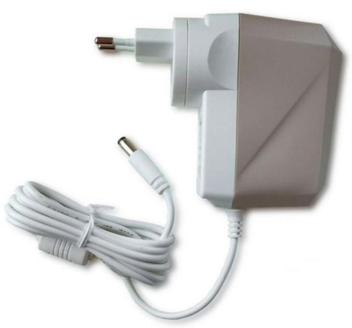 Napájecí adaptér SilentPower iPower X 15V bílý Napájecí adaptér iFi SilentPower iPower X 15V s připojovacím kabelem a DC konektorem