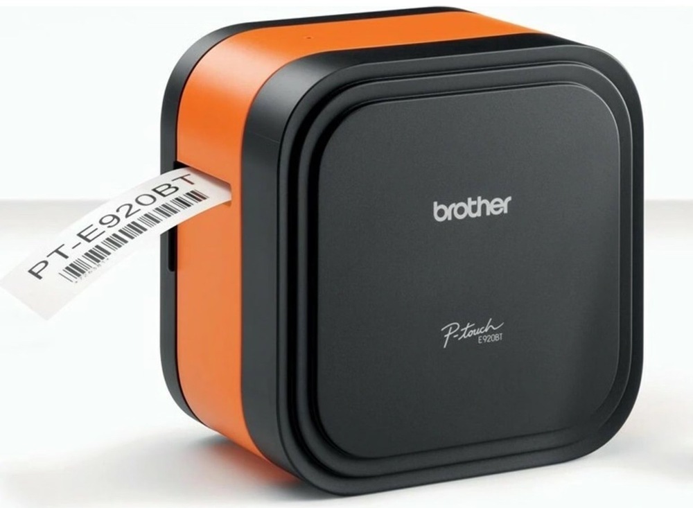 Tiskárna štítků Brother PT-E920BT černá Tiskárna štítků Brother PT-E920BT Bluetooth s pohodlným Bluetooth připojením bez kabelů
