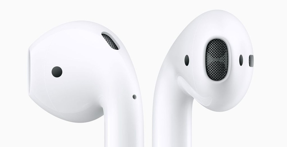 Sluchátka Apple AirPods, bezdrátové nabíjení (2019) bílá