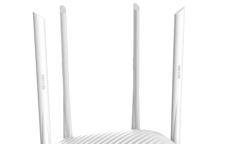 Router Tenda F9 bílý