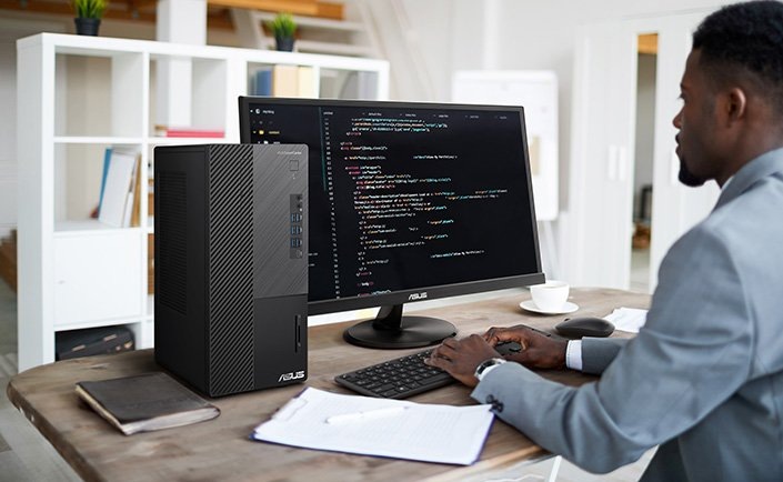 Stolní počítač Asus ExpertCenter D700MCES - 15L černý Stolní počítač Asus ExpertCenter D700MCES - 15L černý