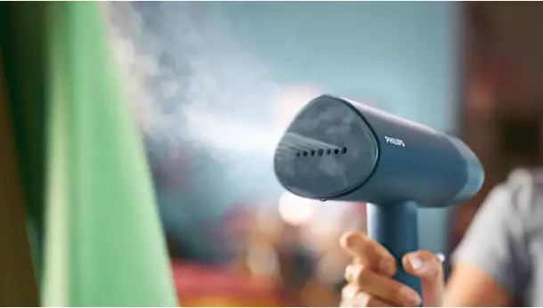 Ruční napařovač oděvů Philips Series 3000 STH3000/20 modrý