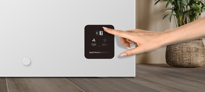 Mraznička Gorenje FHC22A6W5, bílá, ovládací panel