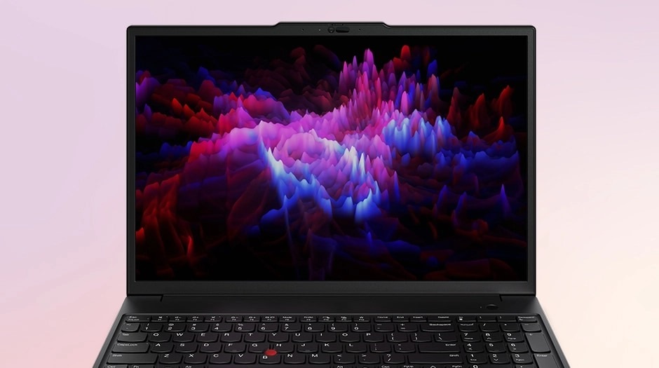 Notebook Lenovo ThinkPad P16s Gen 4 černý Elegantní notebook s živým displejem, na kterém se na tmavém pozadí zobrazují barevné vlny růžové, červené a modré barvy, což vytváří dynamický efekt digitálního umění.