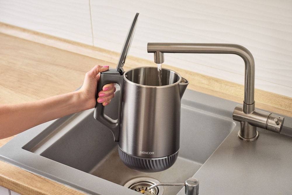 Rychlovarná konvice Sencor SWK 0850GY, 1,7 l nerez Automatické otvírání víka