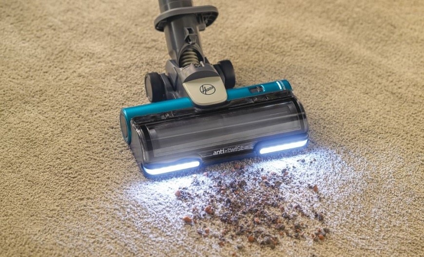 Tyčový vysavač Hoover HF910P 011