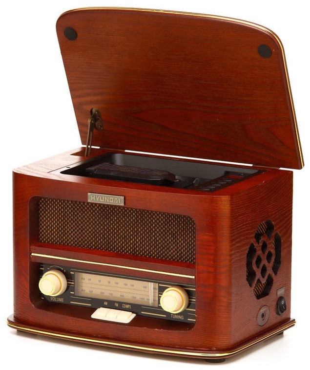 Radiopřijímač s CD Hyundai Retro RC 606 RETRO dřevo Radiopřijímač s CD Hyundai Retro RC 606 RETRO dřevo