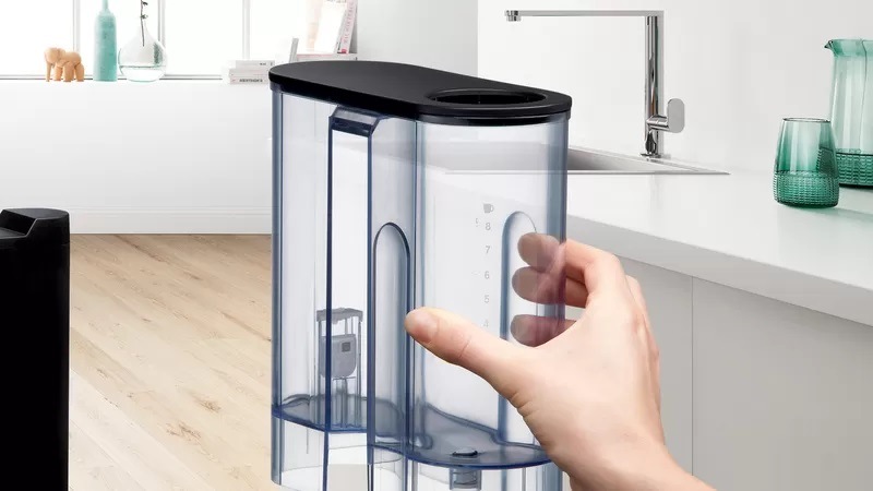 Kávovar Bosch TKA8A683 černý/nerez