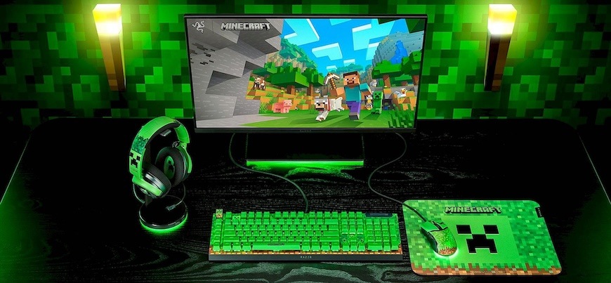 Headset Razer KRAKEN V4 X Wired Minecraft Ed. zelený