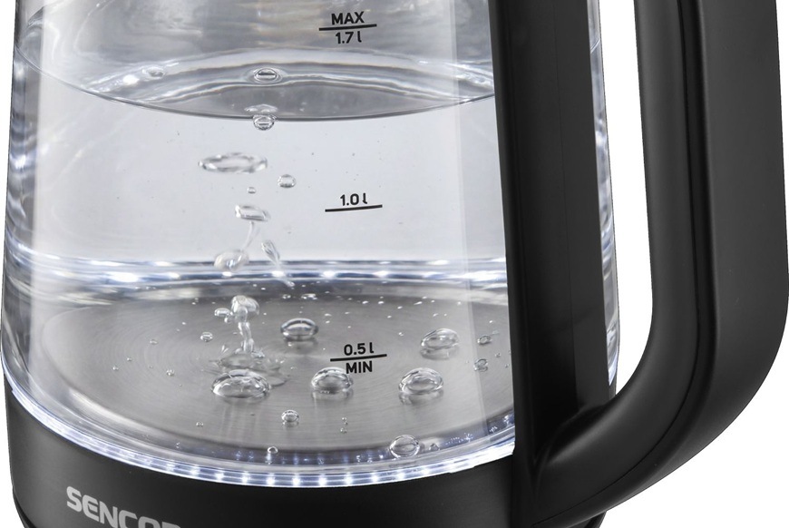 Rychlovarná konvice Sencor SWK 1786BK 1,7 l černá Detailní záběr na spodní část konvice s LED diodami.