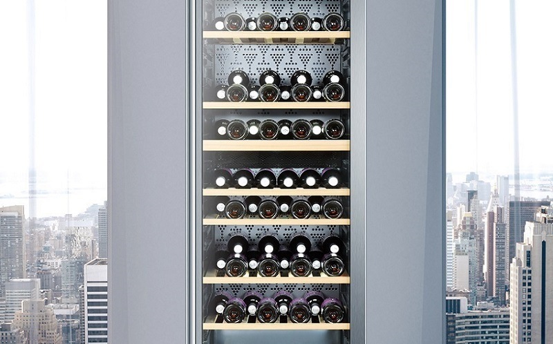 Vinotéka Haier WS32GAE černá