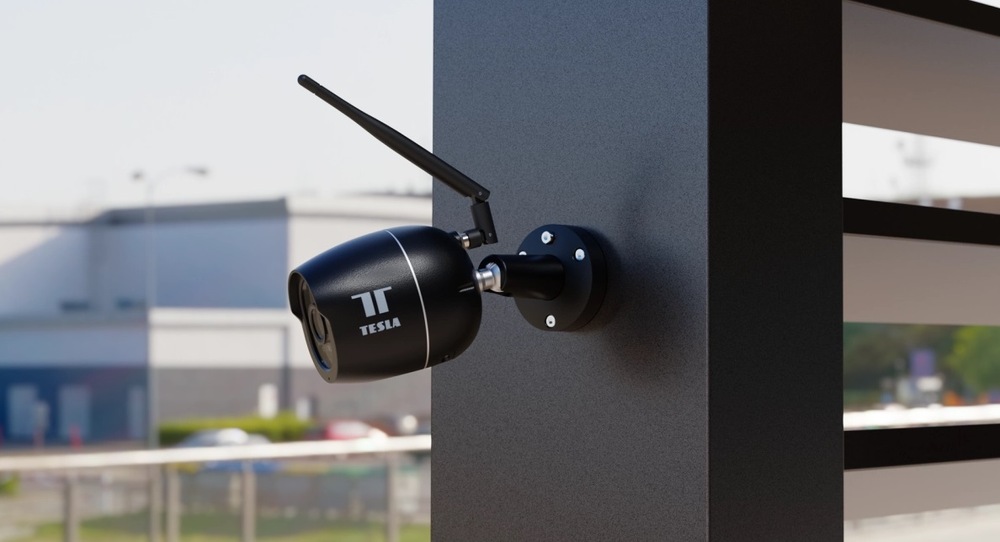 Tesla Smart Outdoor 2K