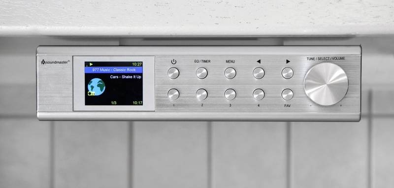 Internetový radiopřijímač s DAB+ Soundmaster IR1500SI stříbrný Internetový radiopřijímač s DAB+ Soundmaster IR1500SI stříbrný