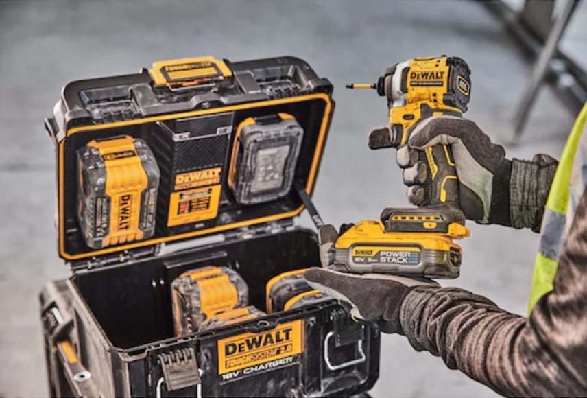Nabíjecí box Dewalt TOUGHSYSTEM 2.0 DWST83471
