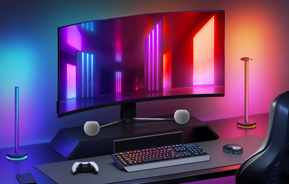 LED světlo Yeelight Sada Beam RGBIC Light Bar černé LED světlo Yeelight Sada Beam RGBIC Light Bar vedle monitoru