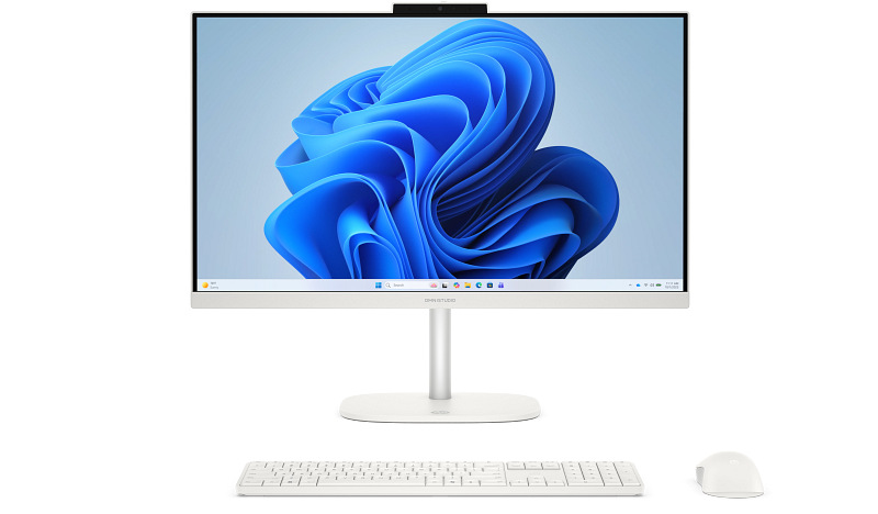 HP OmniStudio s výbornou konektivitou v podobě řady portů