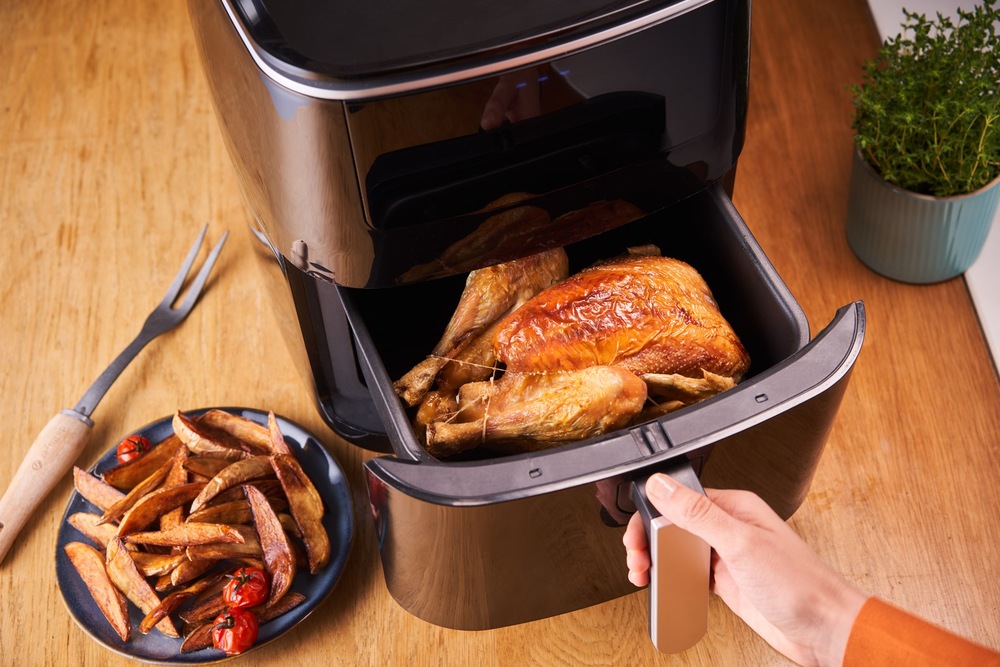 Fritéza horkovzdušná Tefal FW201815 Easy Fry & Steam 3v1 černá Tefal FW201815 Easy Fry Grill & Steam