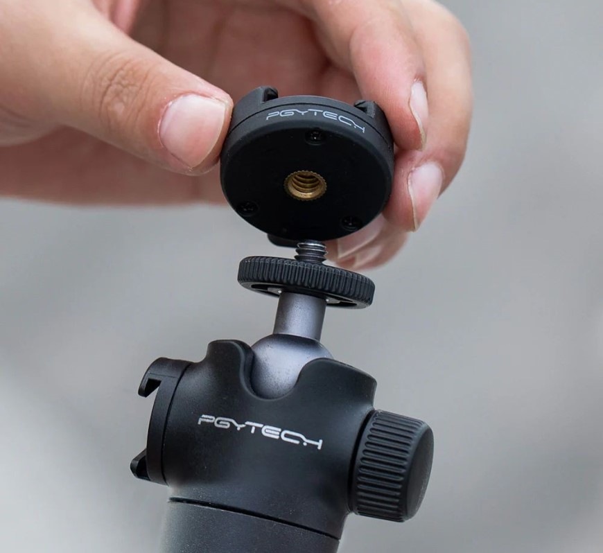 Držák PGYTECH CapLock Action Camera Quick Release Set