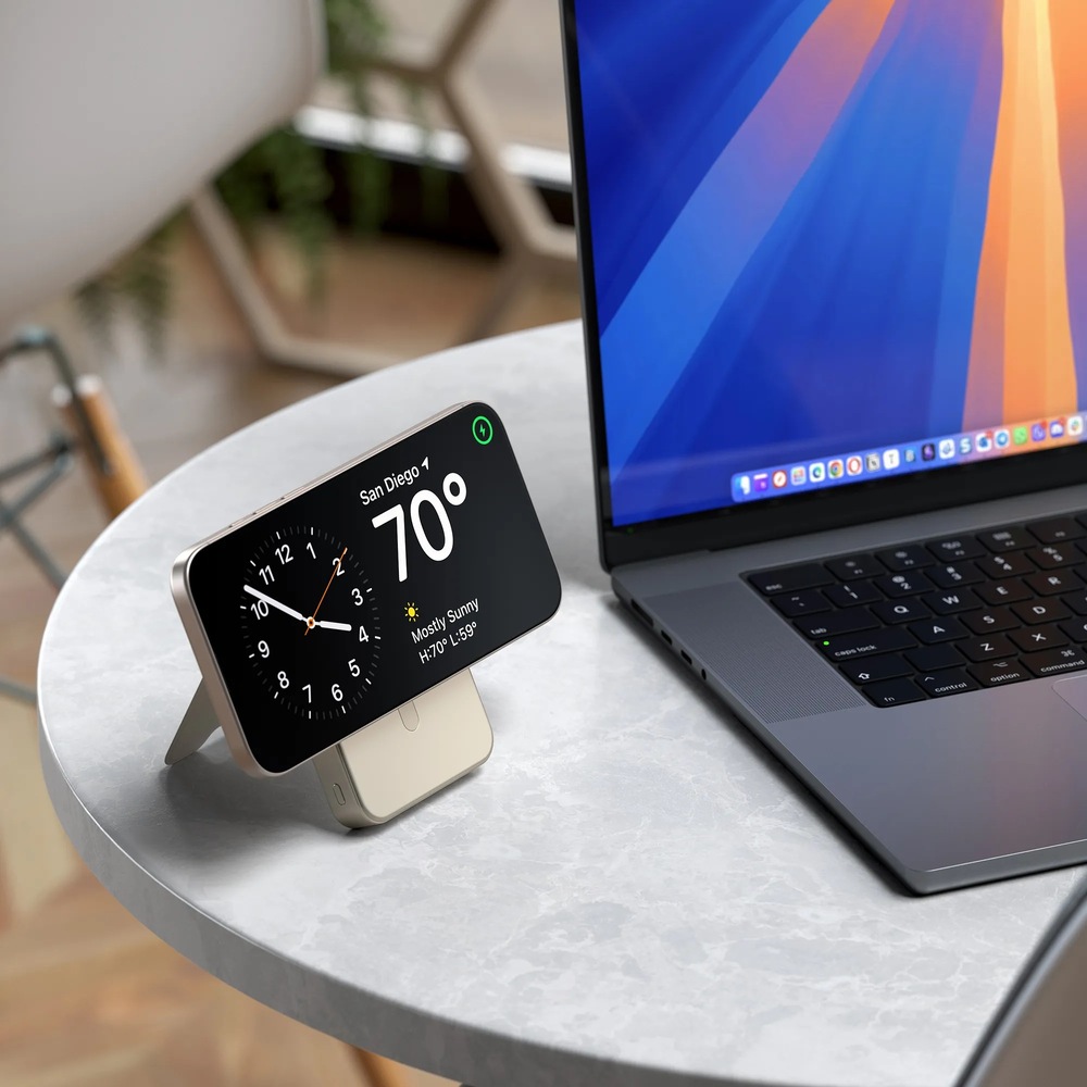 Powerbanka Satechi Qi2 10000 mAh béžová Powerbanka Satechi má integrovaný stojánek