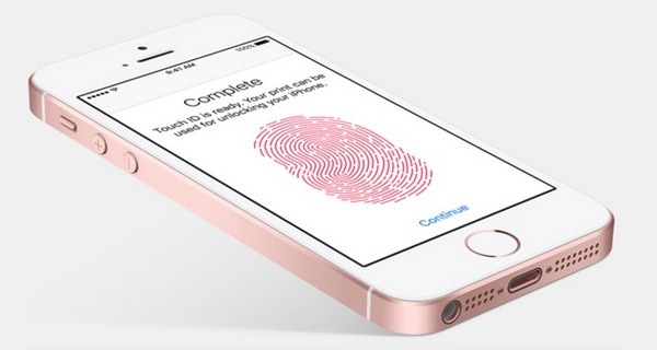 Mobilní telefon Apple iPhone SE 32 GB - Silver