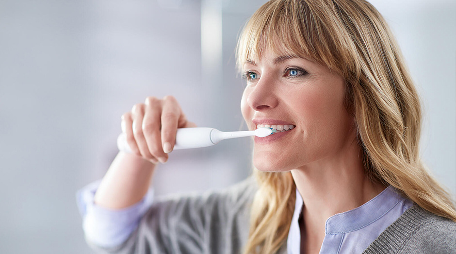 Zubní kartáček Philips Sonicare 5100 HX6859/29 bílý