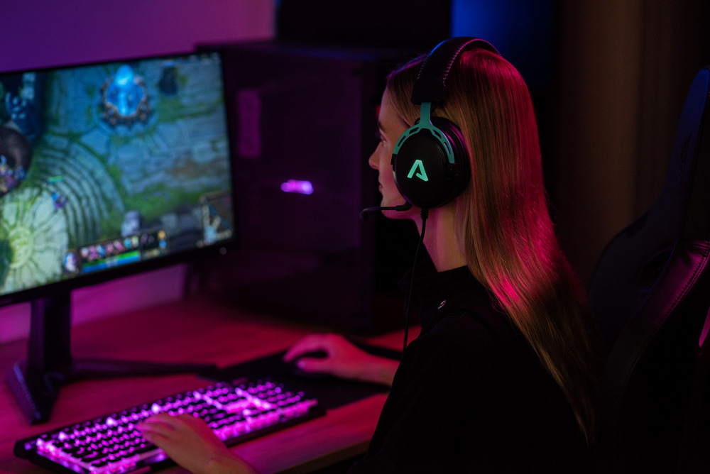 Headset LAMAX Heroes Defender1 černý