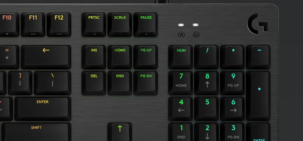 Klávesnice Logitech Gaming G513 s dotykovými spínači Carbon, USB, RGB černá