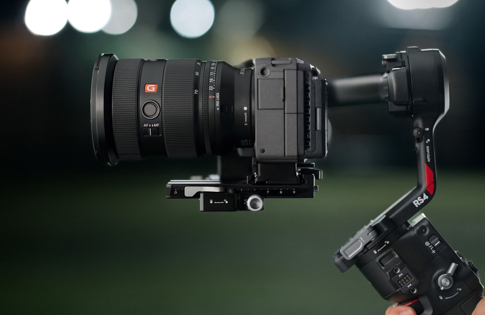 Stabilizátor DJI RS 4 černý Stabilizátor DJI RS 4 černý
