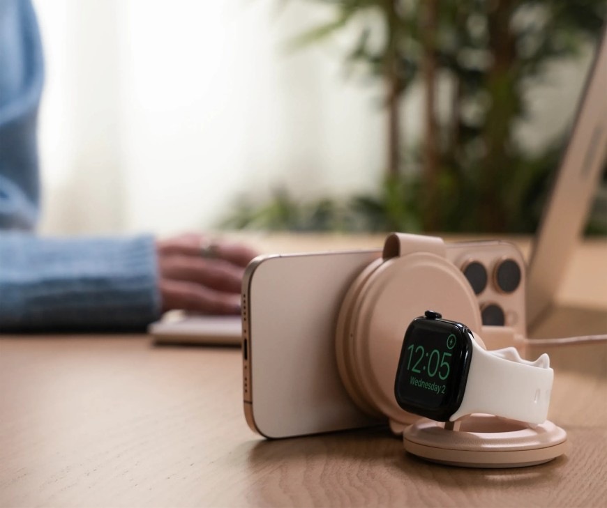 Bezdrátová nabíječka Satechi OntheGo 3v1 - růžová