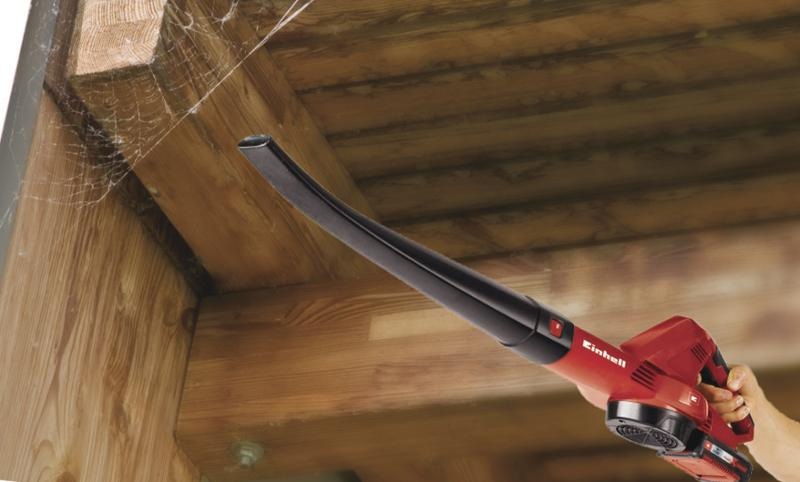 Foukač listí Einhell Aku GE-CL 18 Li Kit Expert Plus Foukač listí Einhell Aku GE-CL 18 Li Kit Expert Plus