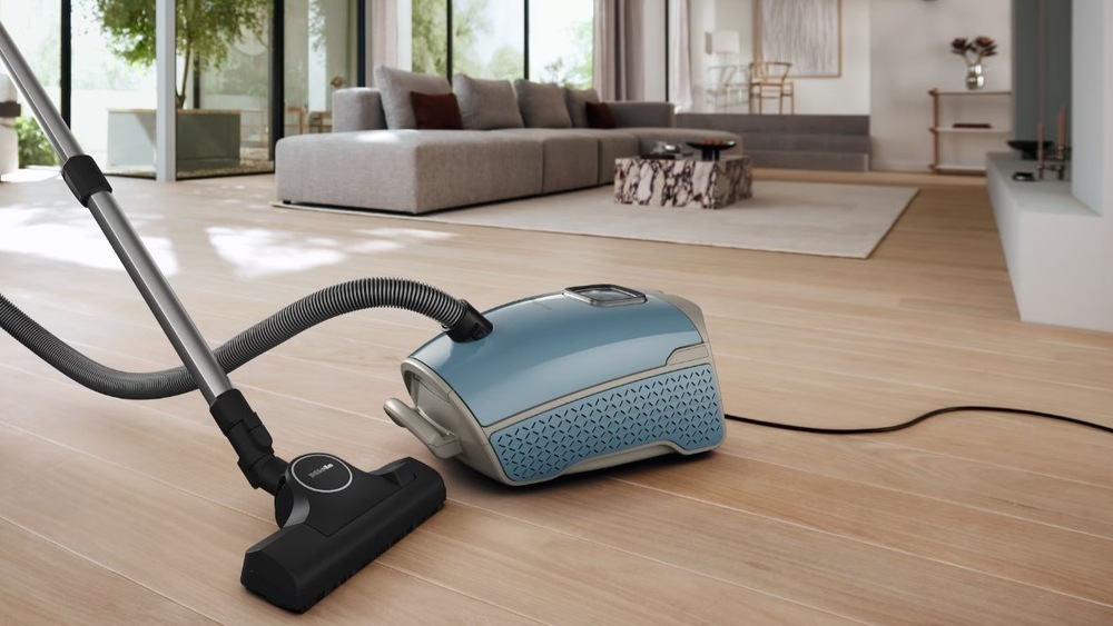 Podlahový vysavač Miele Guard L1 Nordic modrý