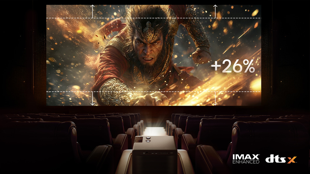 Laser TV Hisense XR10 promítá na stěnu akční film