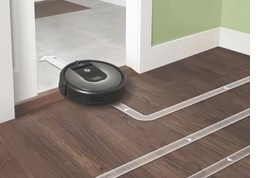 Robotický vysavač iRobot Roomba 960 černý/stříbrný Robotický vysavač iRobot Roomba 960 černý/stříbrný