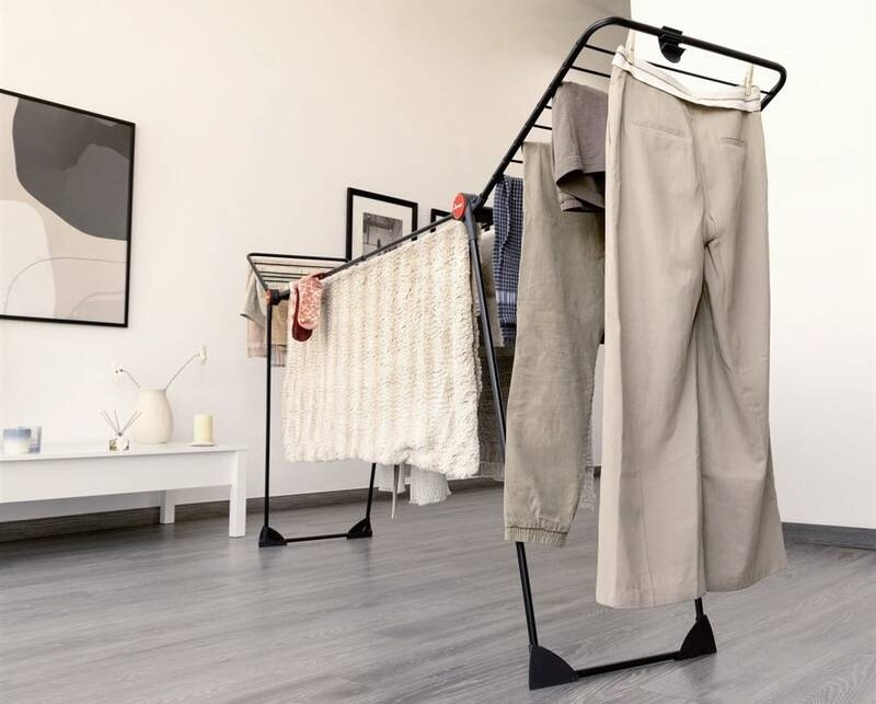 Sušák na prádlo Vileda Infinity Flex, 30 m černý Sušák na prádlo Vileda Infinity Flex, 30 m černý
