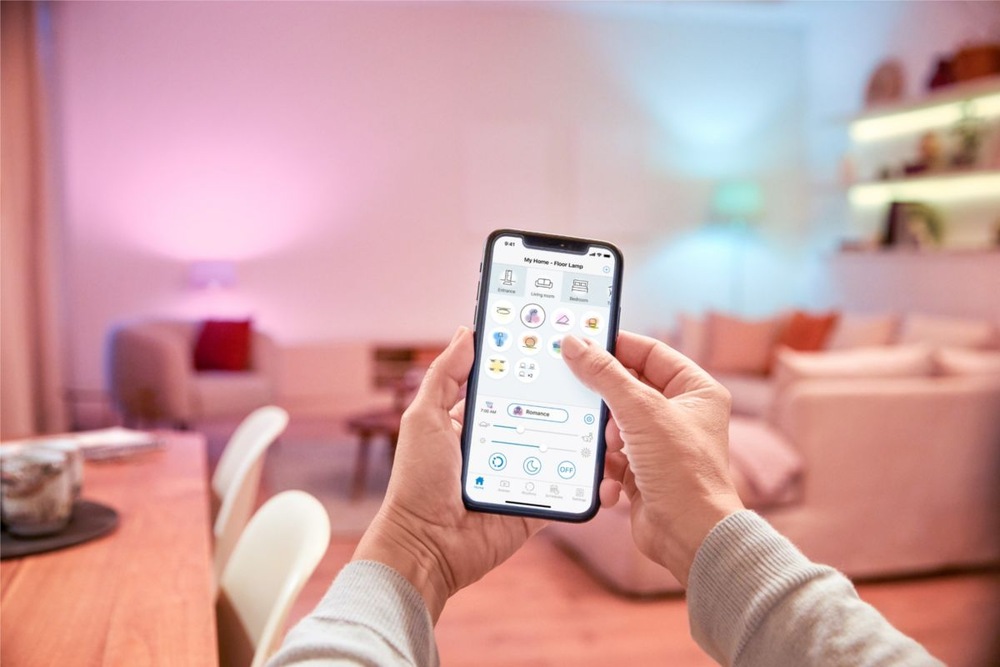 Chytrá žárovka Philips Smart LED 4,9W, E14, Tunable White