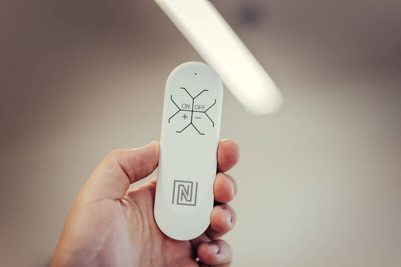 Ovladač IMMAX NEO Smart v2 ZigBee 3.0, Tuya bílý Ovladač IMMAX NEO Smart v2 ZigBee 3.0, Tuya bílý