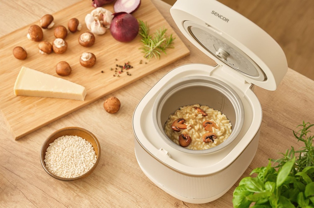 Rýžovar Sencor SRM 2000WH Low Carb Vaření rýže s houbami v rýžovaru Sencor SRM 2000WH Low Carb