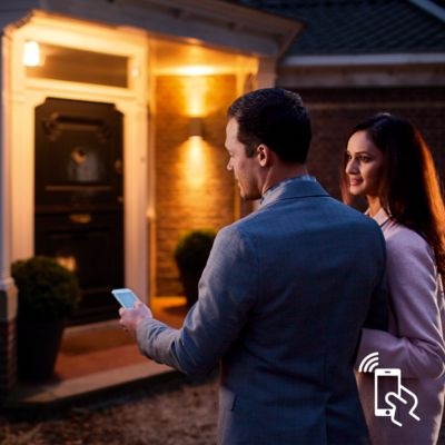 Startovací sada Philips Hue 9W, E27, White Ambiance (2ks) + bridge + Switch Startovací sada Philips Hue 9W, E27, White Ambiance (2ks) + bridge + Switch