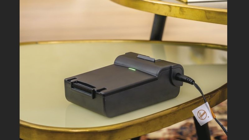 Tyčový vysavač Hoover HF410H 011