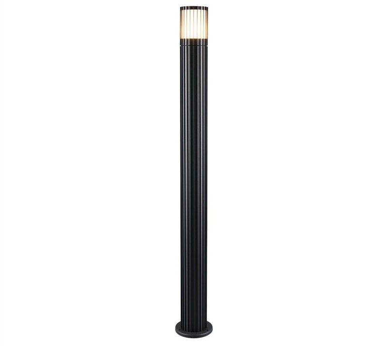 Venkovní lampa TRIO 469460142 VOLGA je vyhotovena ve tvaru sloupku