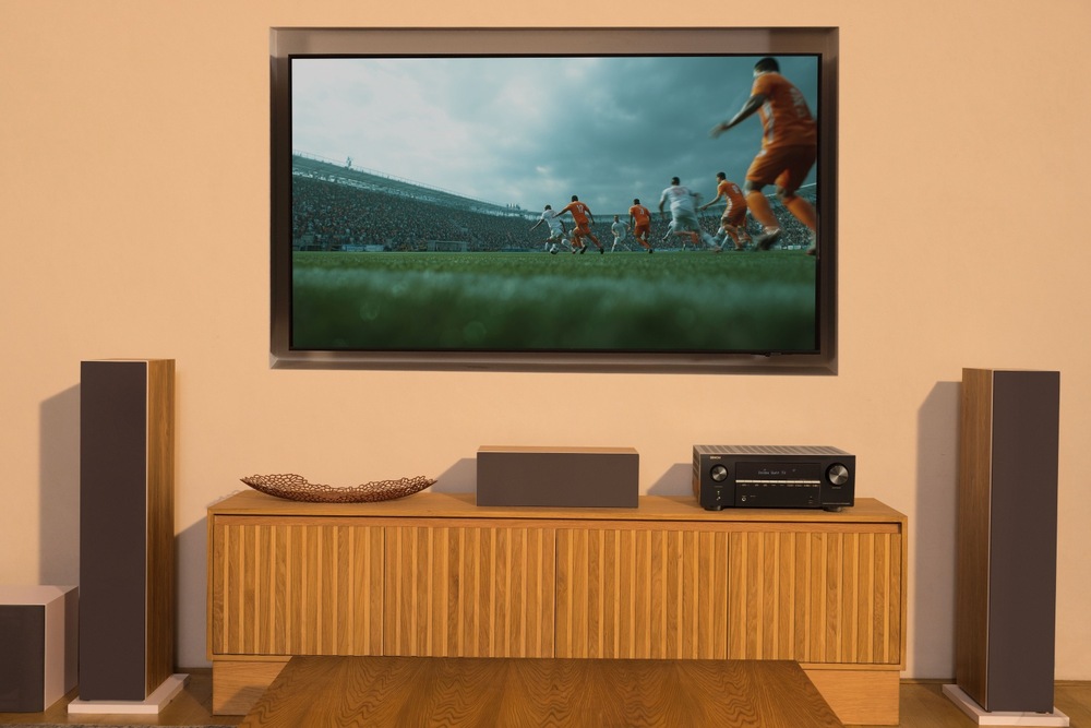 AV receiver Denon AVR-X2900H DAB jako součást domácího kina