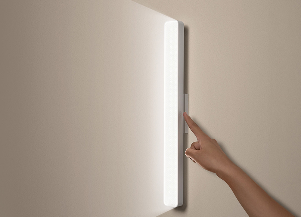 Nástěnné svítidlo Xiaomi Magnetic Light Bar GL bílé Nástěnné svítidlo Xiaomi Magnetic Light Bar GL bílé