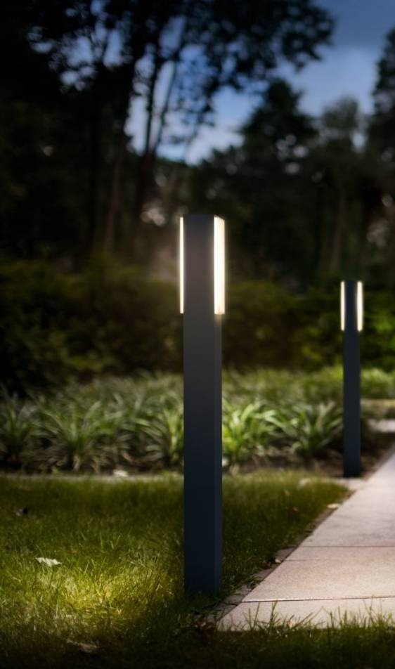 Venkovní svítidlo Philips Stratosphere Post, LED, teplá bílá - antracitové