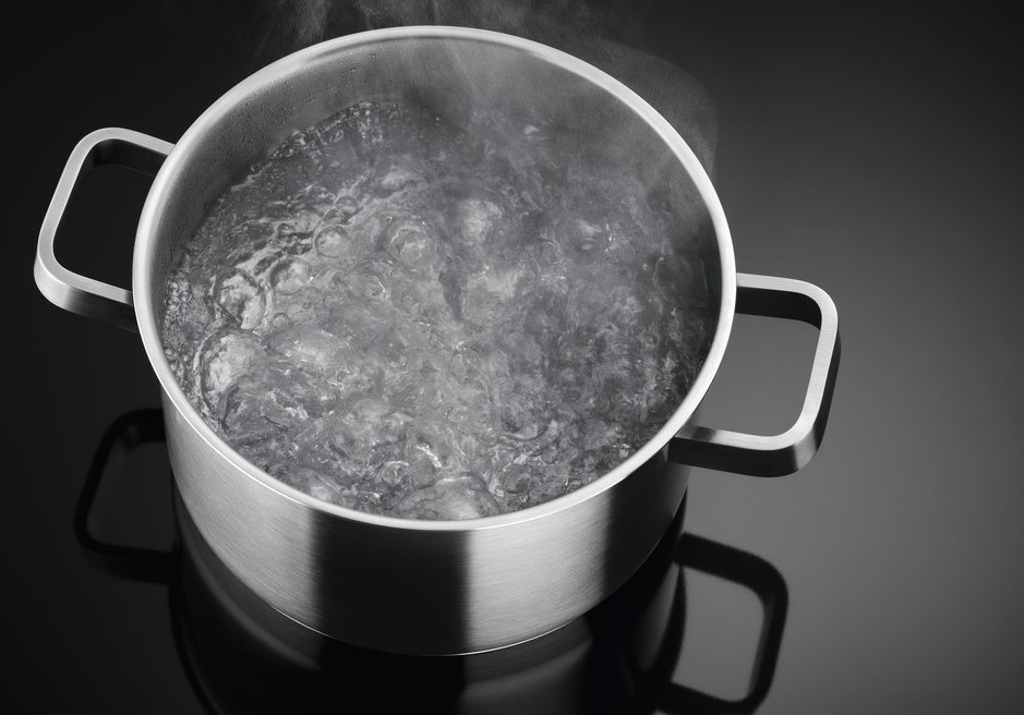 Indukční varná deska Electrolux Inspiration EIV9467 černá