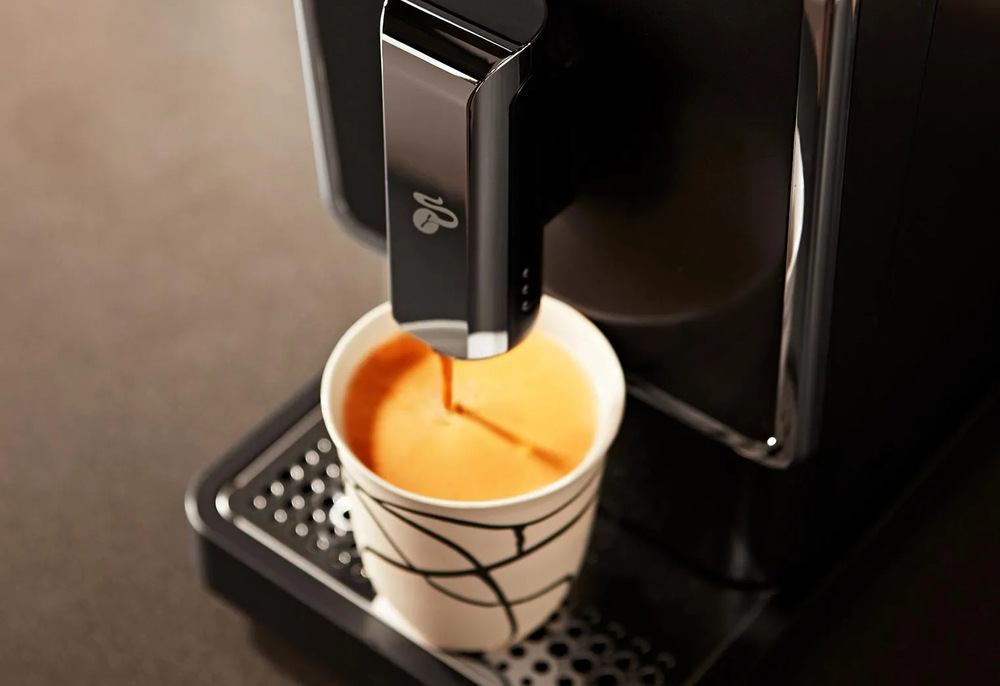 Automatický kávovar Tchibo Esperto Caffé 2.0, stříbrné Automatický kávovar Tchibo Esperto Caffé 2.0, stříbrné