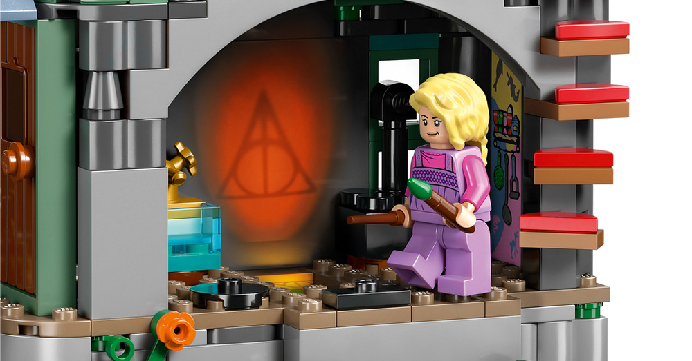 Stavebnice LEGO® Harry Potter™ 76467 Dům Lenky Láskorádové První model domu Láskorádových nabízí dětem stavební projekt, hraní i výraznou dekoraci.