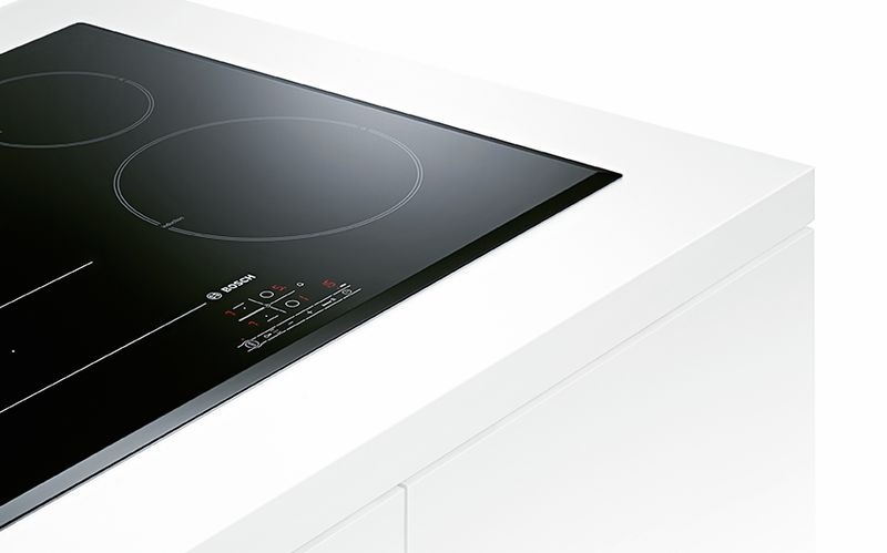 Sklokeramická varná deska Bosch PKF651B17E černá Chytrá a bezpečná