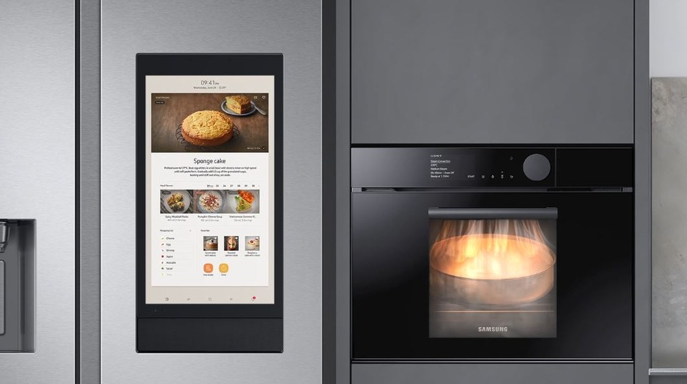 Americká lednice Samsung RS6HA8891SL/EF, Family Hub stříbrná Americká lednice Samsung RS6HA8891SL/EF, Family Hub stříbrná