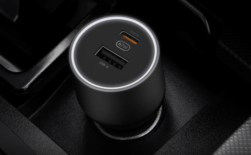 Adaptér do auta Xiaomi 67W, USB + USB-C černý Adaptér do auta Xiaomi 67W, USB + USB-C černý